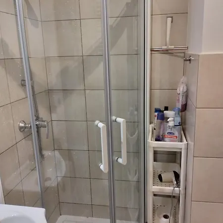 Apartament 24h Self Check-in Lotnisko Samodzielne Zameldowanie Blisko Stadion Targi Szpitale I Uczelnie Poznań